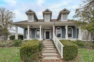 Building Photo - 10420 Cedar Lake Dr