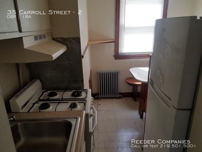 Building Photo - 1 bedroom studio ALL utilities included!!