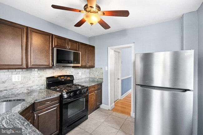 Building Photo - 3088 Weikel St