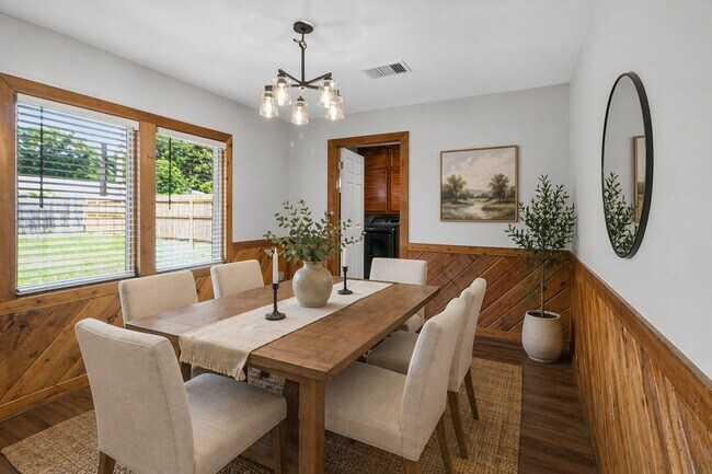 Foto del edificio - 2027 Ottawa Ln