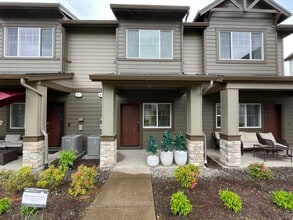 Building Photo - 16022 NW Hosmer Ln