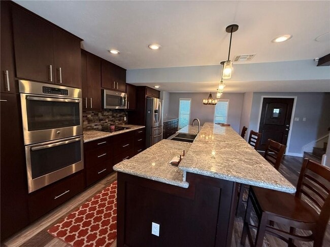 Foto del edificio - 1912 Kelly St