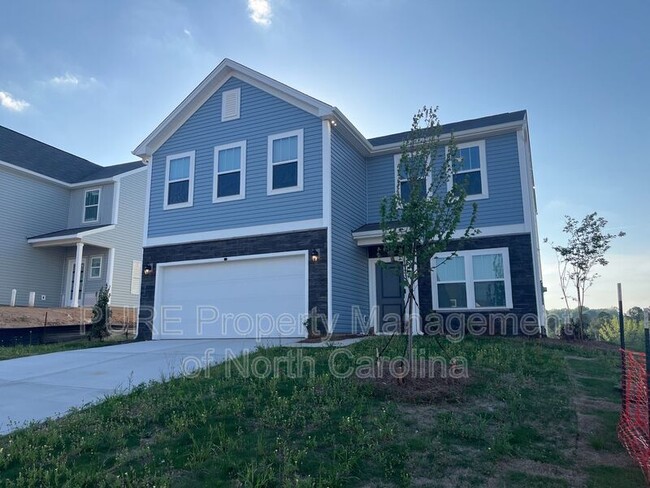 Building Photo - 102 Gunwale St