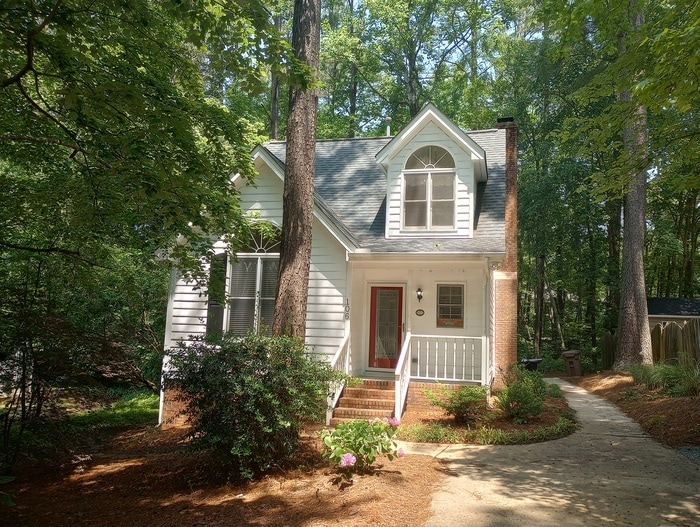 Primary Photo - 106 Fishers Creek Ct