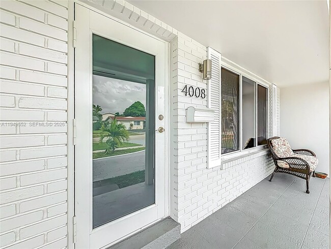 Foto del edificio - 4008 Adams St