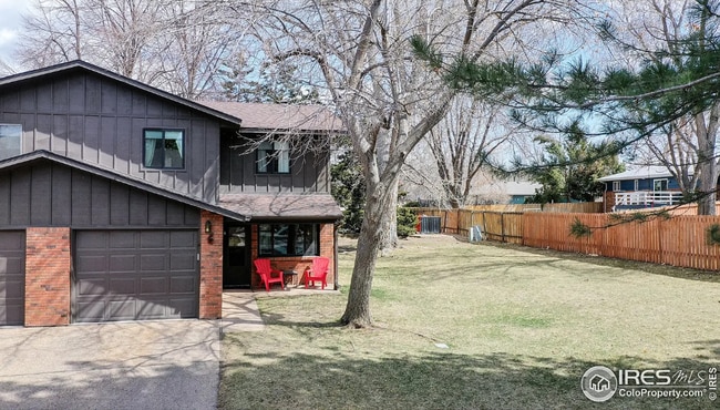 Front Patio - 2840 W 21st St