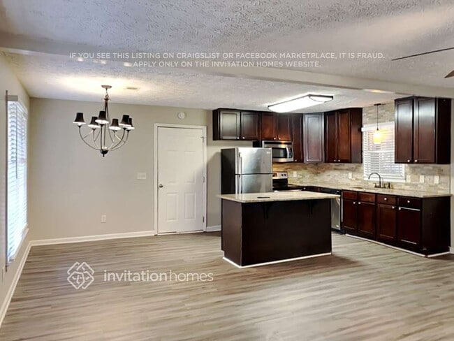 Building Photo - 158 Little Brook Dr