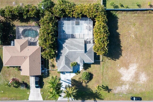 Foto del edificio - 2136 SE 8th Ave