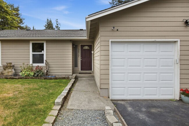 Building Photo - 2017 S 284th Pl