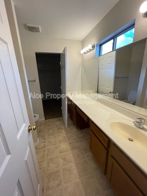 Foto del edificio - 42773 W Camino de Janos