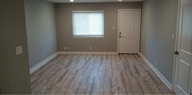 Interior Photo - Shawnee Apartments