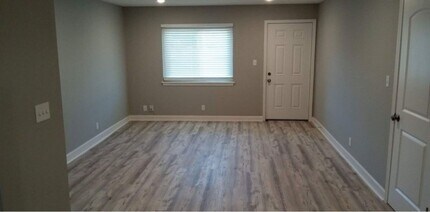 Interior Photo - Shawnee Apartments