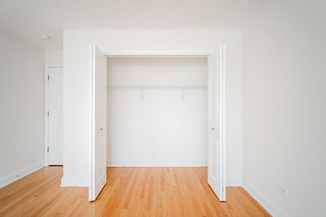 Foto del edificio - 515 Sheridan Rd