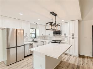 Building Photo - 6009 Glen Meadow Dr