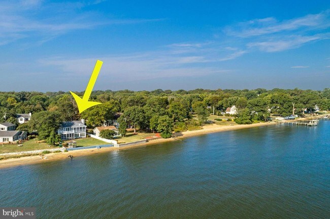 Building Photo - 1224 River Bay Rd