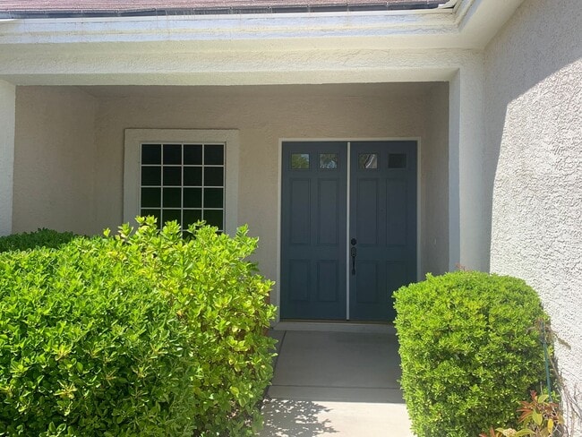 Building Photo - Gated Meticulous Summerlin Home