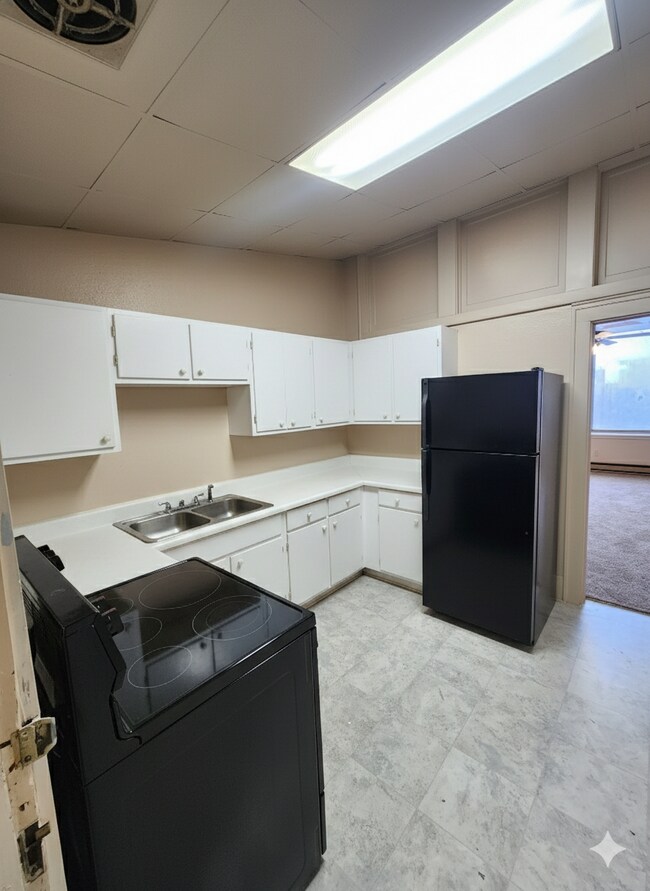 Foto del edificio - 321 N Main St