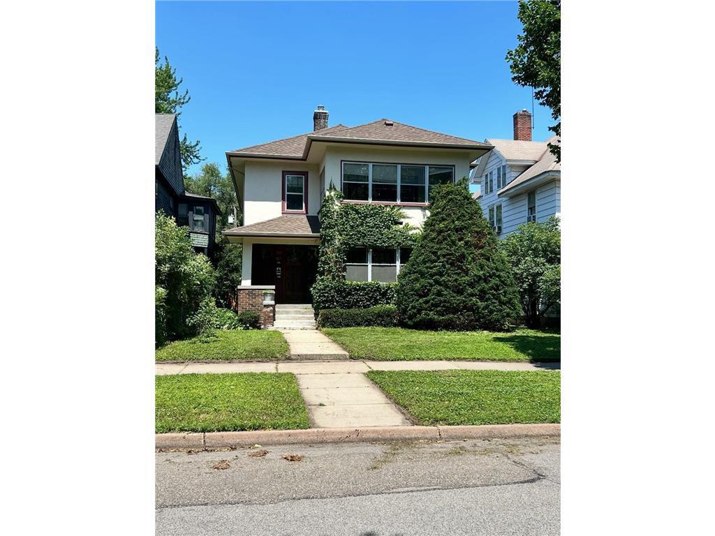 Primary Photo - 987 Lincoln Ave