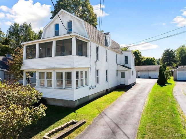 Building Photo - 8594 NY-69