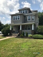 Building Photo - 264 Broad St