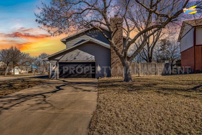 Building Photo - 8241 E Bluestem Ct