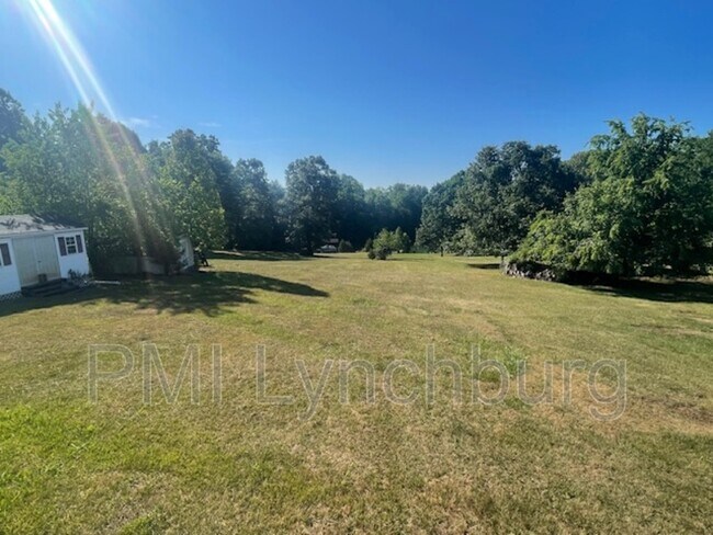 Building Photo - 381 Browns Point Dr