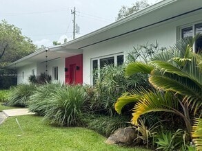 Building Photo - 5775 SW 80th St