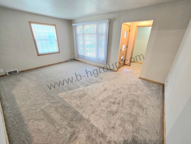 Foto del edificio - 7833 39th Ave