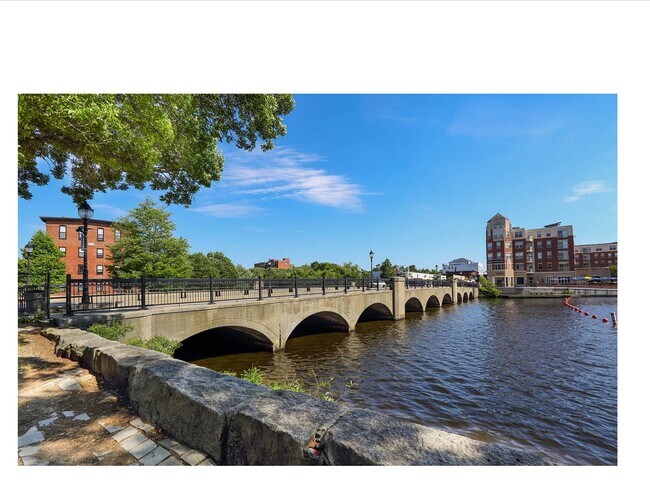 Foto del edificio - 16 Maple St