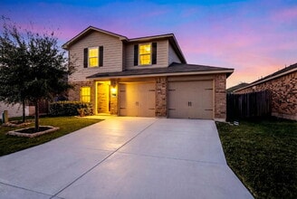 Building Photo - 8006 Bluewater Cove