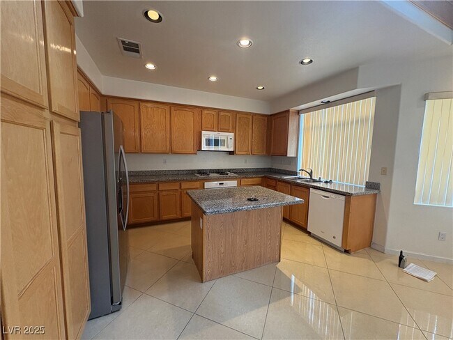 Foto del edificio - 9537 Gainey Ranch Ave
