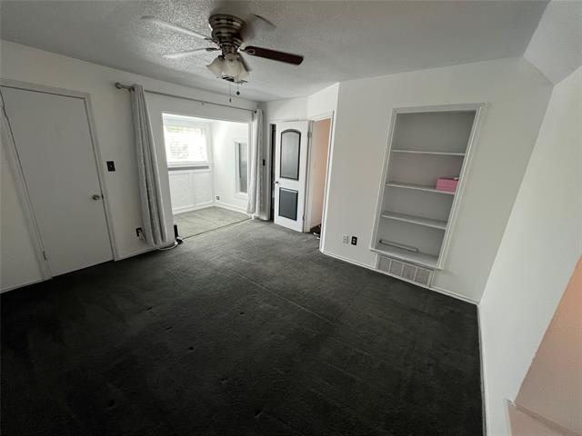 Building Photo - 1446 Weiler Blvd