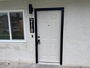 Building Photo - 2118 N Glenn Ave