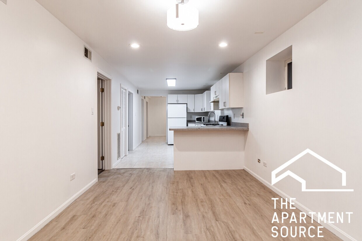 Foto principal - 1110 W Wolfram St