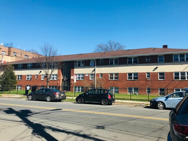 415 Jefferson Ave, Elizabeth, NJ 07201 Apartments