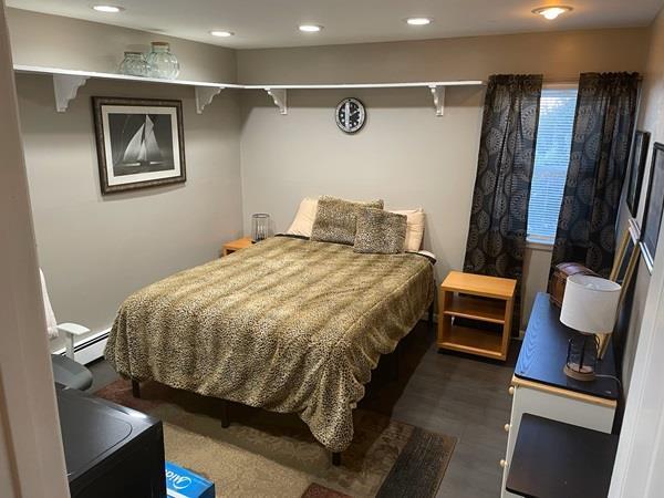 Foto principal - 268 Hallock Rd