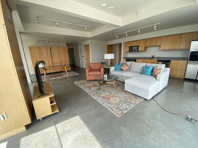 Building Photo - $3,000 | 1 Bedroom, 2 Bathroom Luxury Cond...