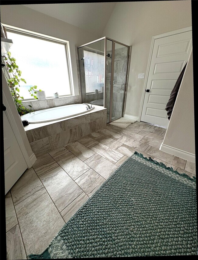 Foto del edificio - 2231 Blackhawk Ridge Ln