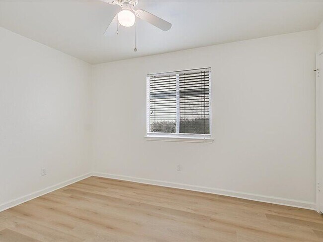 Building Photo - 21304 Byerly Turk Dr