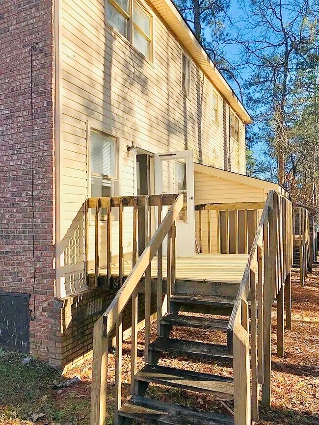 Foto del edificio - Updated Two Bedroom Townhome