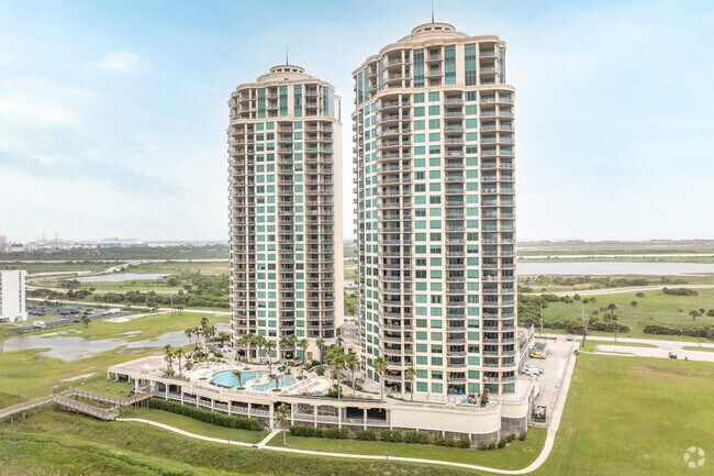 Foto del edificio - Palisade Palms