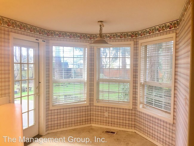 Building Photo - 3507 NE 160th Ct