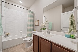 Building Photo - 13006 Oleander Bay Ln