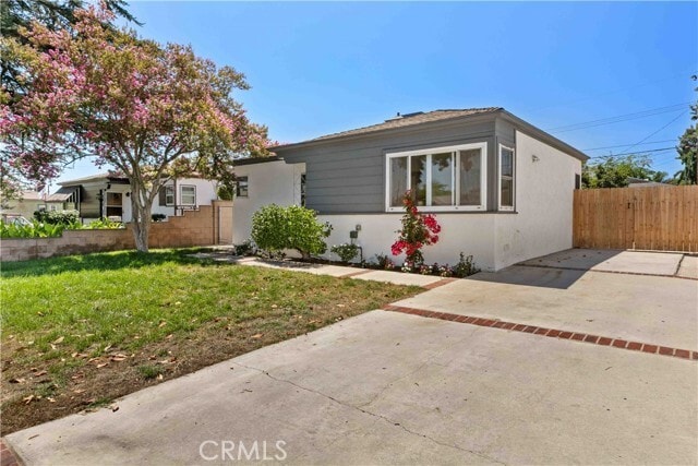 Foto del edificio - 2105 Pass