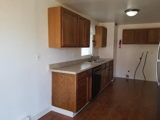 Foto del edificio - 4943 N Frace Ave