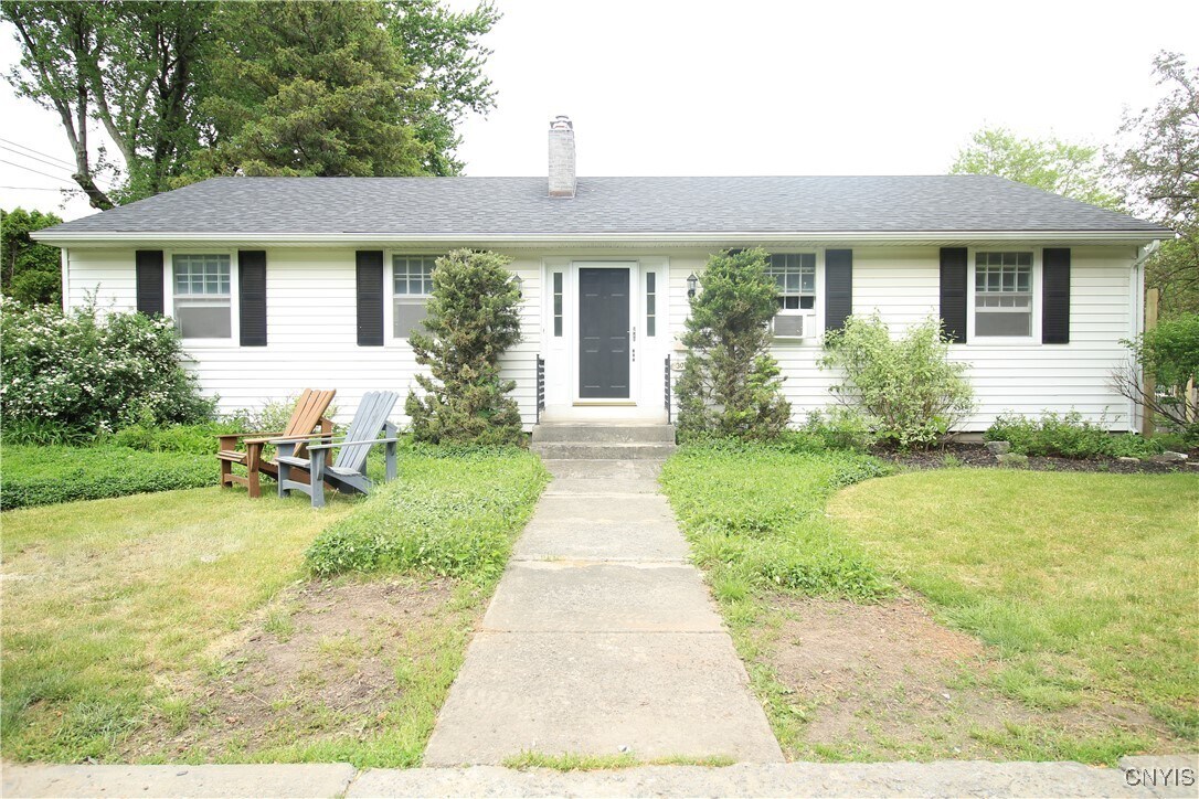 Foto principal - 301 Thompson Blvd
