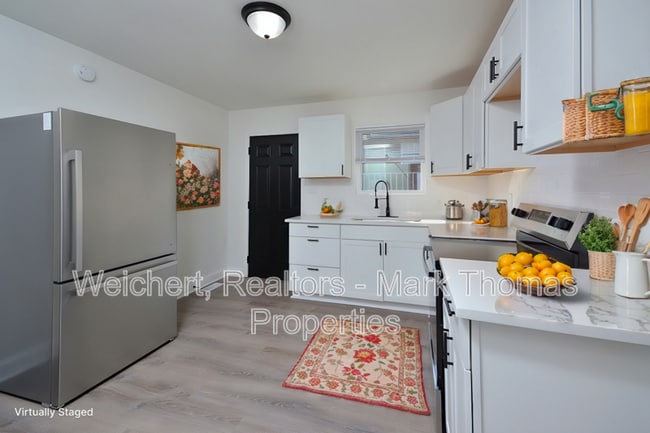 Photo - 1522 N Roxboro St Apartment