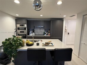 Building Photo - 7661 NW 107th Ave