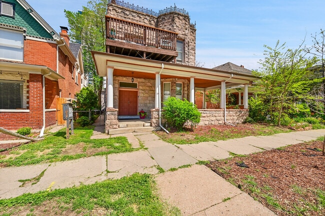 Outside - 54 S Emerson St