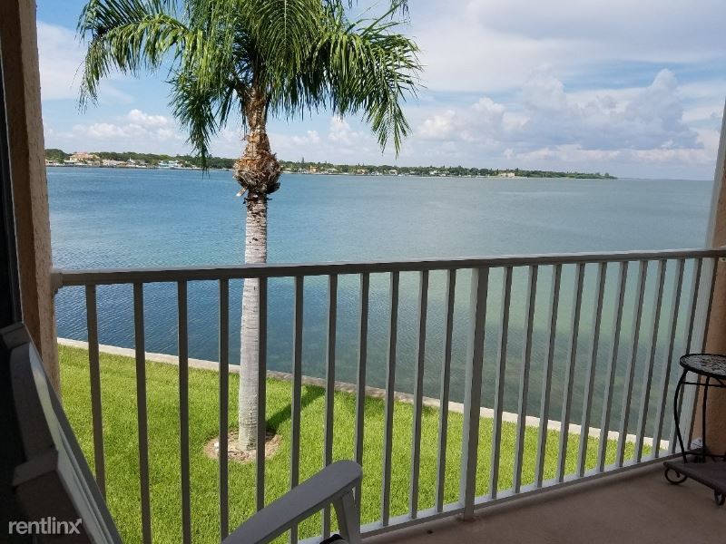 Foto principal - 7400 Sunshine Skyway Ln S